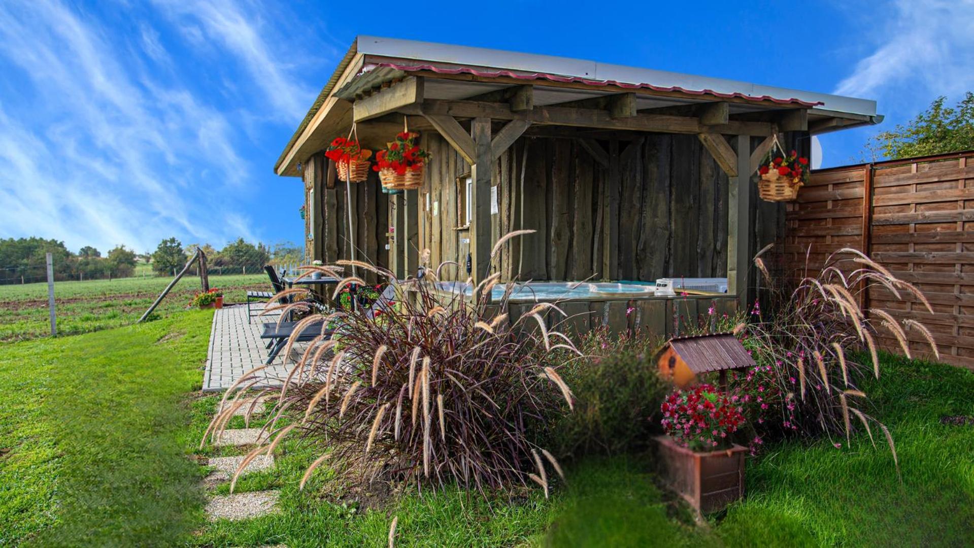 Romantic Jacuzzi Hideaway Near Heviz Rezi Luaran gambar